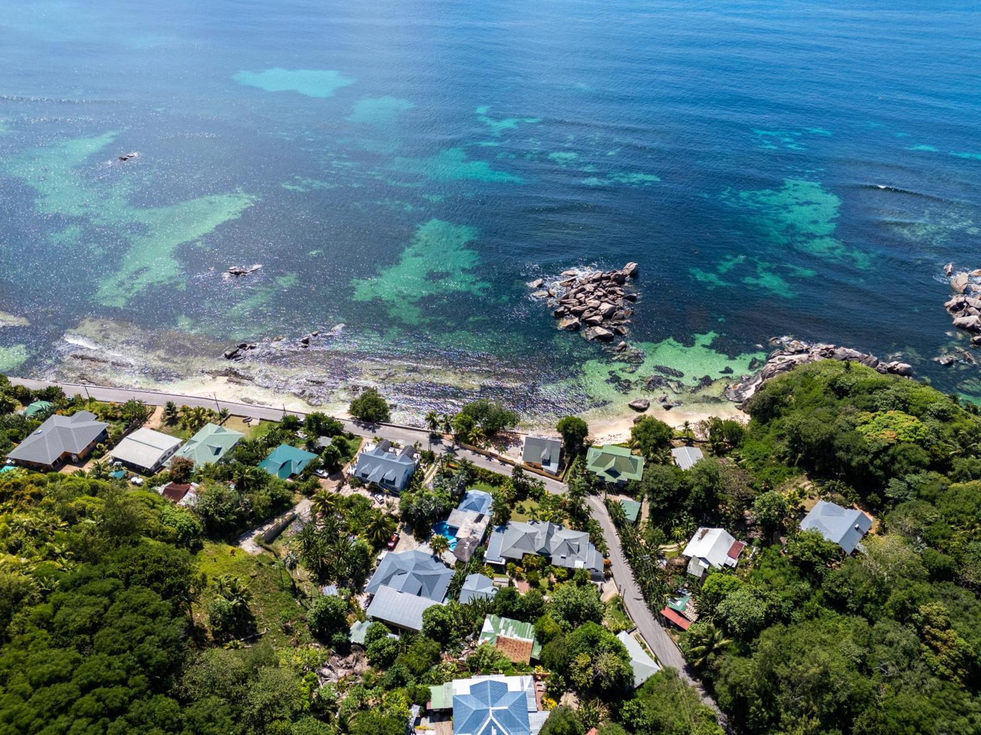 Nid'Aigle Lodge 베생트 안 외부 사진